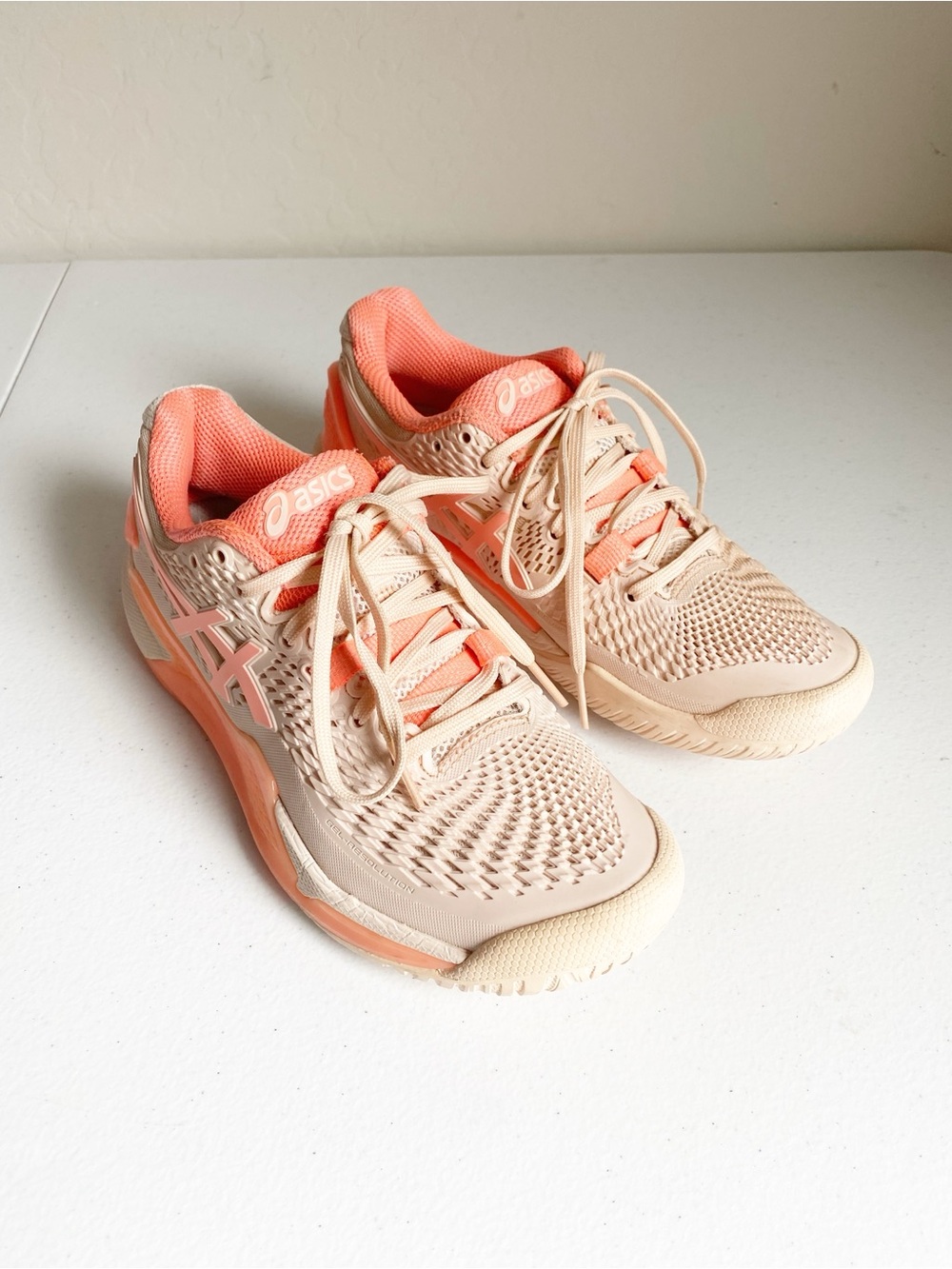 ASICS Gel-Resolution 9 Tennis/Pickleball Shoes Pearl Pink/Sun Coral Size 5.5